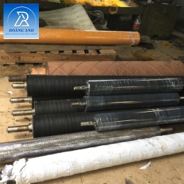 NHẬN GIA CÔNG ĐẮP CÁC LOẠI TRỤC CAO SU VÀ SILICON