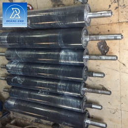 TRỤC CAO SU KÉO BĂNG TẢI FI 110 X 670