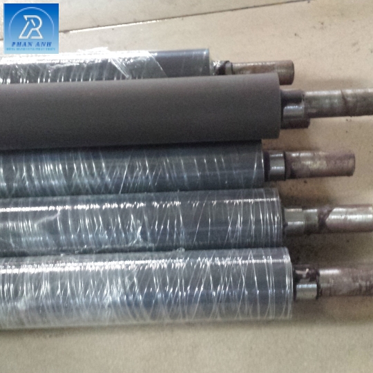 TRỤC INOX BỌC CAO SU