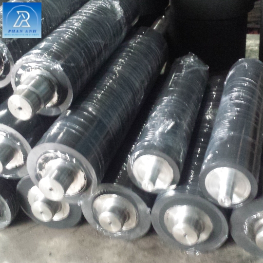 TRỤC CAO SU CÁC LOAI